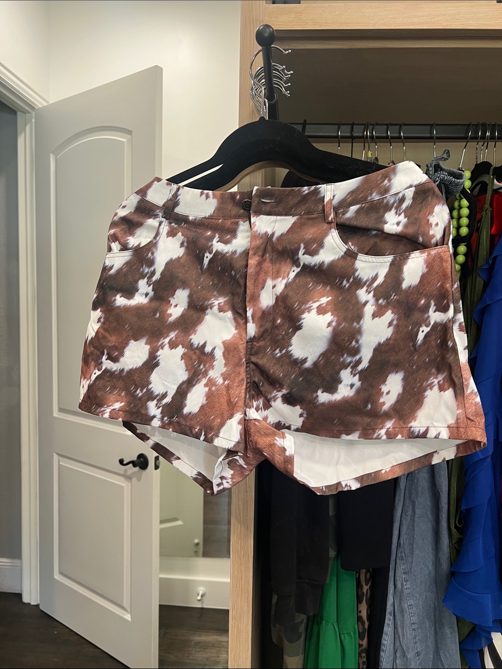 Fashion Nova Brown & White Tie-Dye Jean Shorts